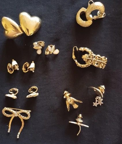 AVON  Vintage Costume Jewelry Estate Lot 10 Pieces -All Goldtone -GC
