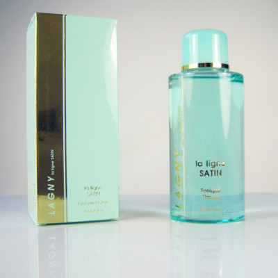 SATIN Natural Tonic für normale Haut mit Pflanzenextrakt