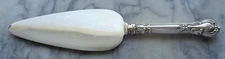 Antique Gorham Chantilly Pattern Sterling Silver Cake / Pie Server