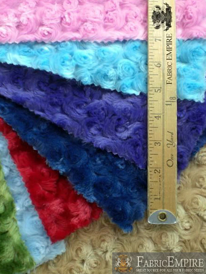 Telas Minky Rosebud / 58" de ancho / Se venden por yarda Foto 2 de 2