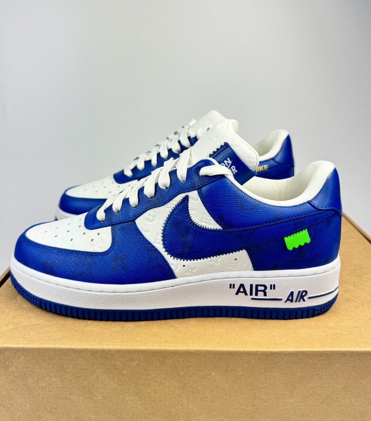 LOUIS VUITTON X AIR FORCE 1 BLUE SNEAKERS BY VIRGIL SIZE: US7 / UK6.5 image 4