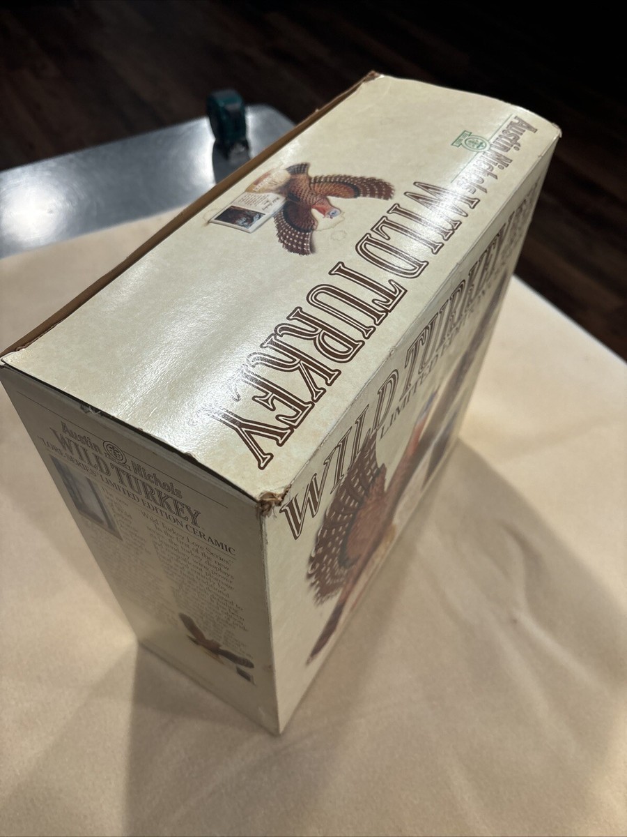 コレクション AUSTIN NICHOLS  WILD TURKEY Bonhams Skinner : Austin Nichols Wild Turkey Decanter 8