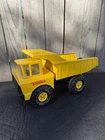 VINTAGE 1970s TONKA PRESSED STEEL TRUCK—975 XMB DUMP TRUCK—RARE—GREAT CONDITION