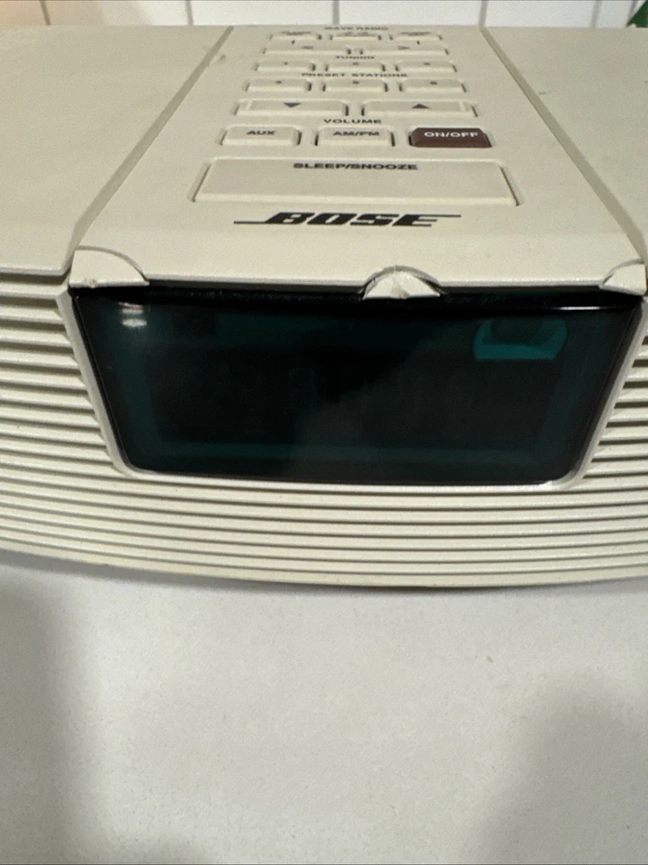 Radio Bose Wave Modelo AWR1-1W Blanco AM/FM Sin Piezas Remotas Solo COMO ESTÁ GC-5620 Foto 3 de 4
