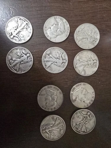 Lot of 10 - Franklin And Walking Half Dollar - 90% Silver ($5 Face) Under Melt $
