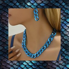 Acrylic Chunky Chain Necklace And Earring Set , A Unique Design     Brand New