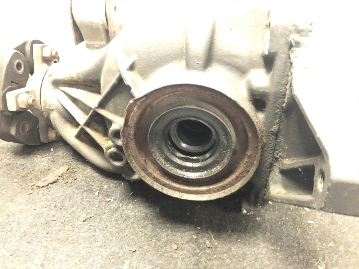 MERCEDES-BENZ C T-Model S204 2013 Rear Differential a2043509412 | eBay