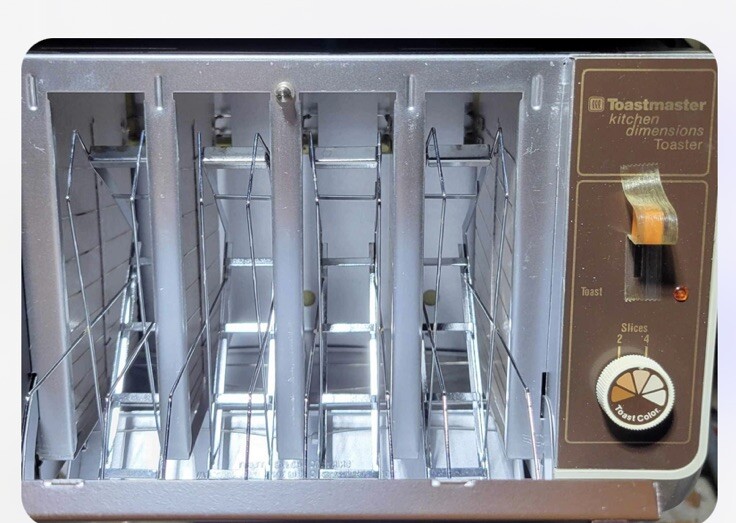 Rare Vintage Toastmaster Kitchen Dimensions Under 4 Slice