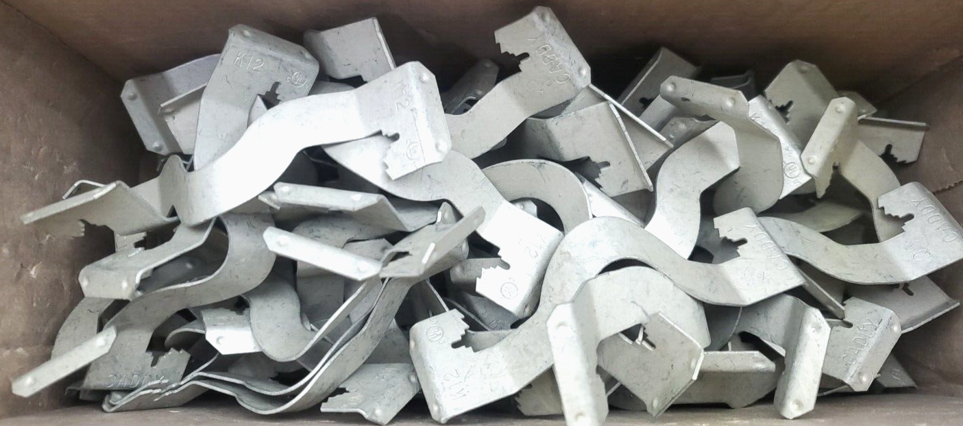 BOX of 100, Caddy K12 KonClip, for 3/4" EMT CONDUIT TO 1", SM ROD 5/16