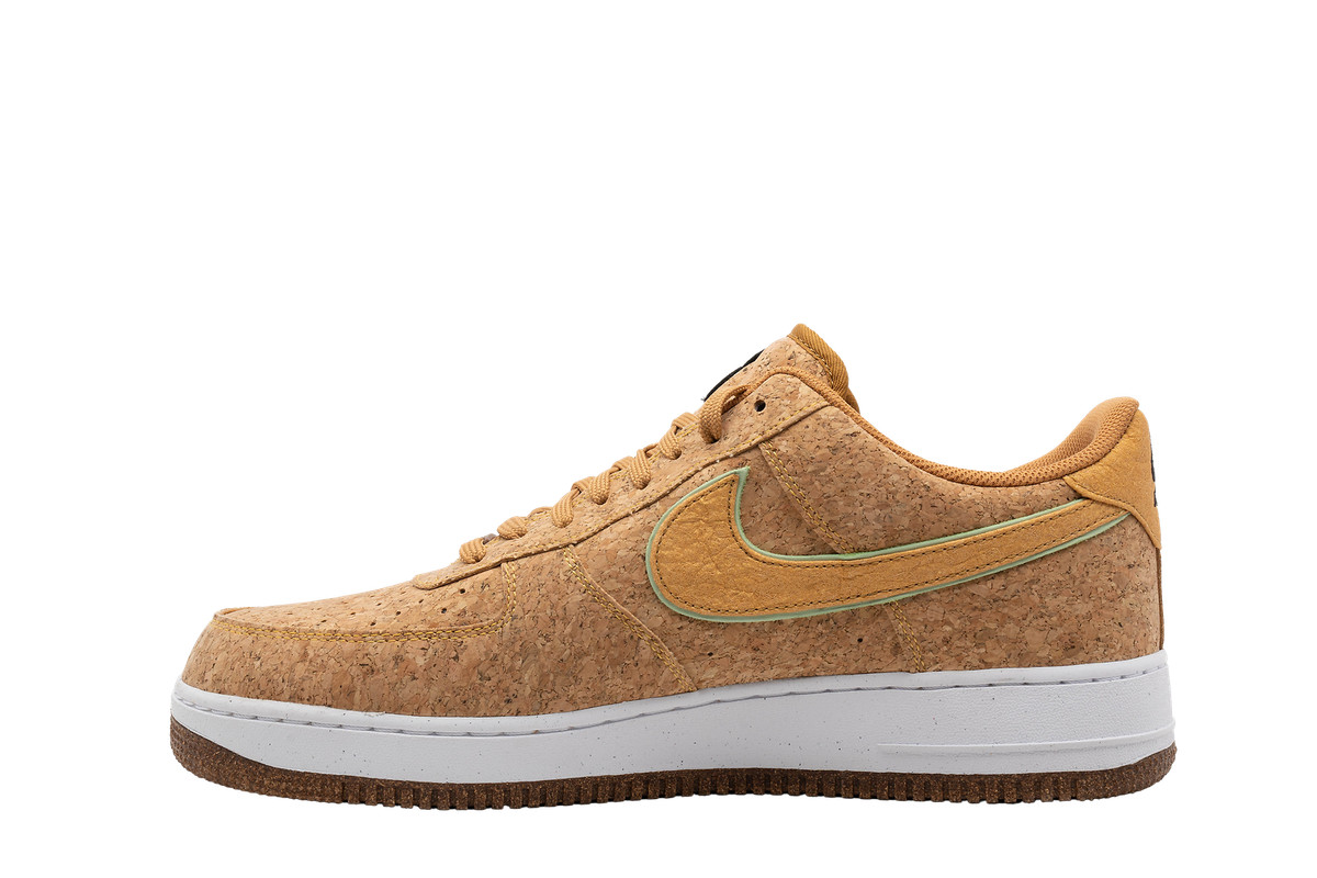 ★人気【NIKE】★AIR FORCE 1 07 PRM HAPPY PINEAPPLE★24-30cm Amazon.com | Women Air Force 1' 07 LX Happy Pineapple Women