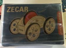 New ZeCar Flywheel Car by Kikkerland Design 1589 Green