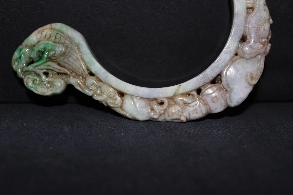 19 世纪末翡翠笼钩吊坠带鸟和其他吉祥符号 — 第 3/4 张图片
