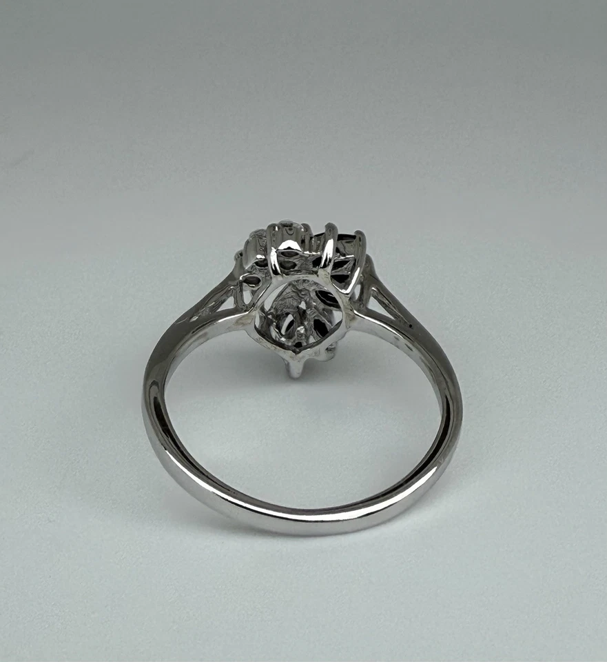 Avon Sterling Silver Genuine BLACK SAPPHIRE Marquise Ring Size 9 - Image 3 of 4