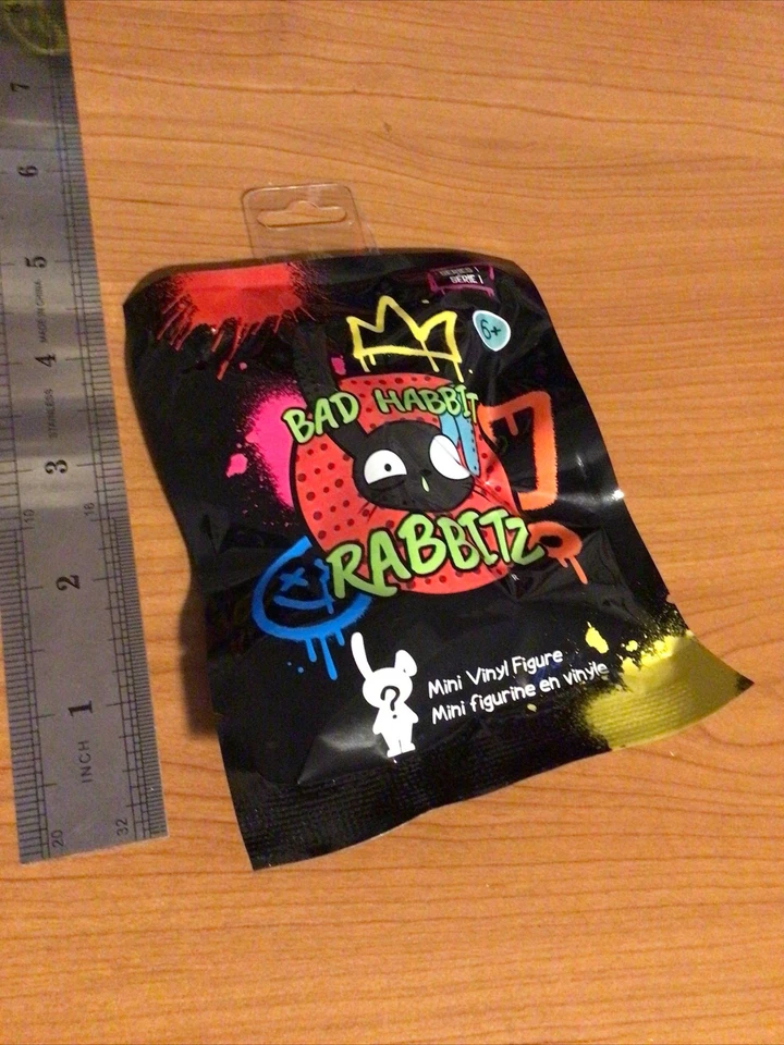 NUEVO 2025 Bad Habbit Rabbitz Mystery Innov8 Mini Figura Vinilo SELLADO 3 PAQUETES Foto 3 de 4