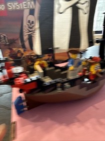 Vintage Lego 6268 Pirates ship Renegade Runner Complete Box Insert Inst