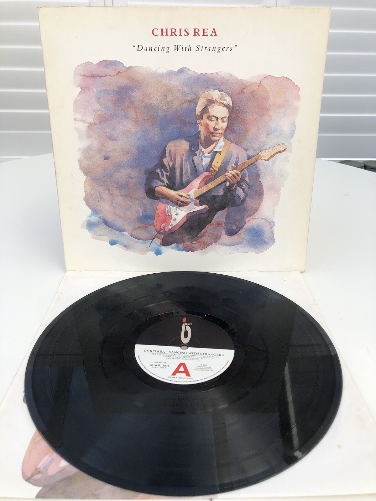 CHRIS REA “DANCING WITH STRANGERS “ MAGL 5071 1987 VINYL LP RECORD EX VG+ inner