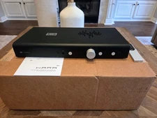 Schiit Kara F Balance Preamp Headphone Amp XLR/RCA - Black + Remote + Forkbeard