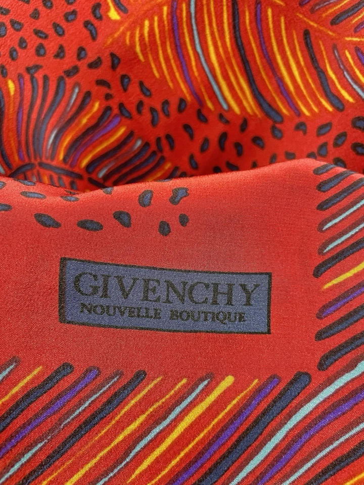 Y3#Givenchy Nouvelle Boutique Bufanda de Seda Roja Multicolor Estampado de Plumas De Colección Foto 2 de 4