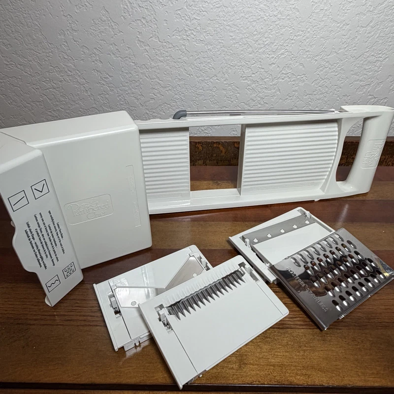 Pampered Chef ultimate mandoline and grater set