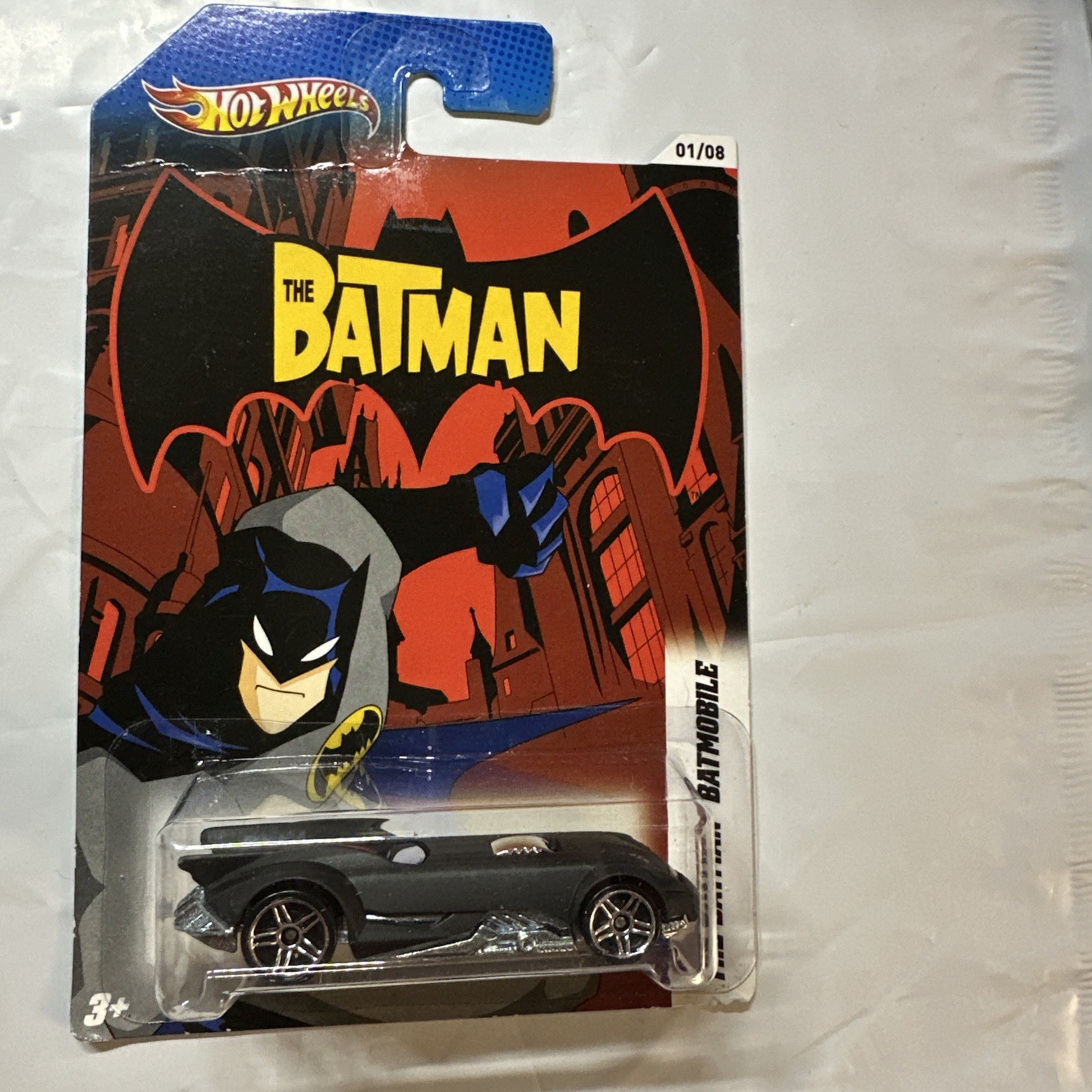 HOT WHEELS 2011 The Batman Batmobile DC COMICS -Carded