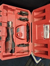MILWAUKEE 2473-20  M12 PRESS TOOL WITH 3 JAWS 1/2",3/4", and 1" PRESSING TOOL