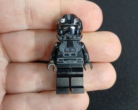 Lego Star Wars Imperial V-wing Pilot Minifigure sw0304 from 7915