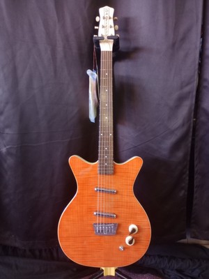 Danelectro 59 Divine Flame Maple Orange W/Gig bag *** FREE SHIPPING ***