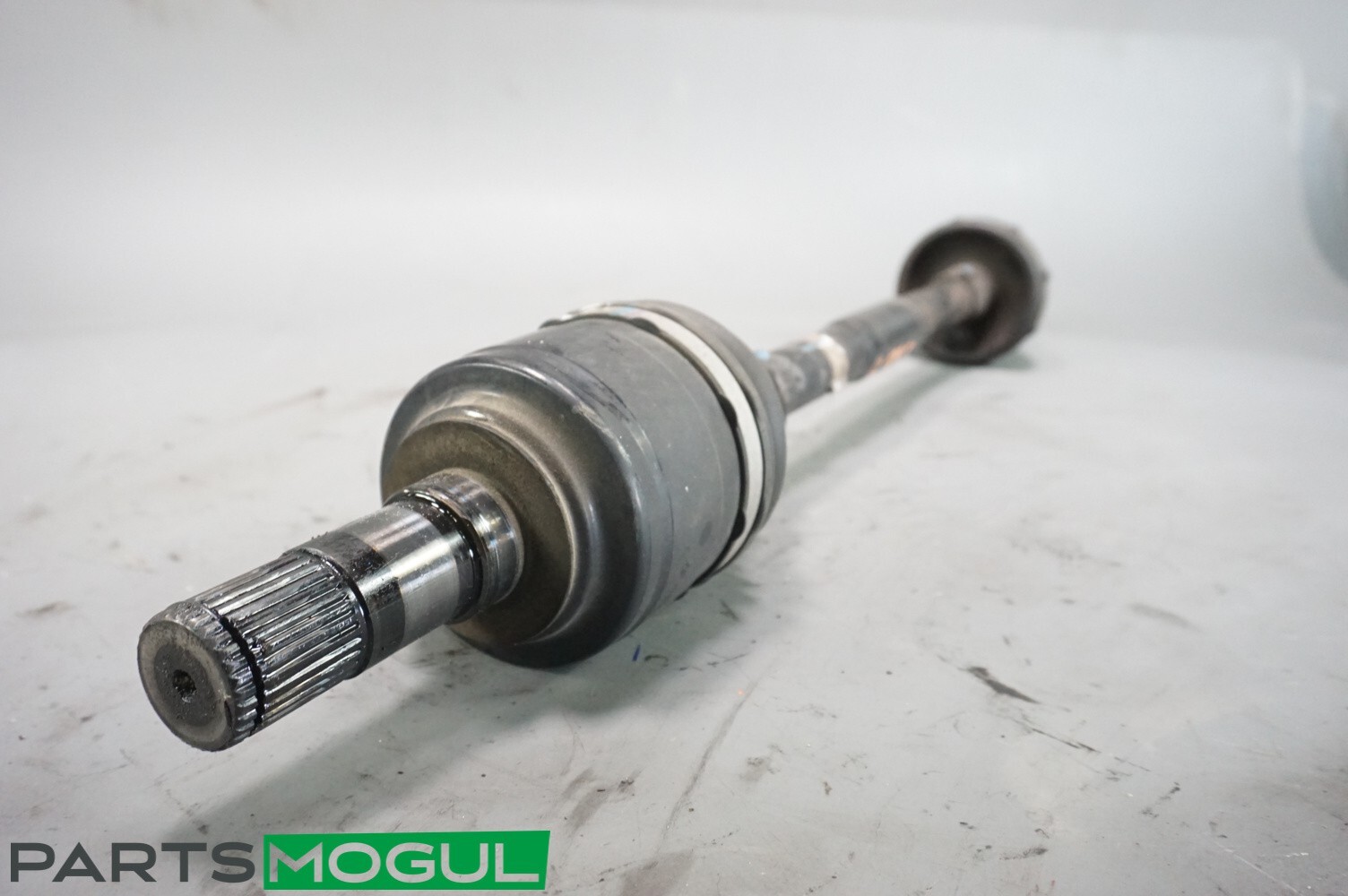 14-17 Maserati Ghibli M157 Rear Left Driver Side Axle Shaft 06700054540 OEM