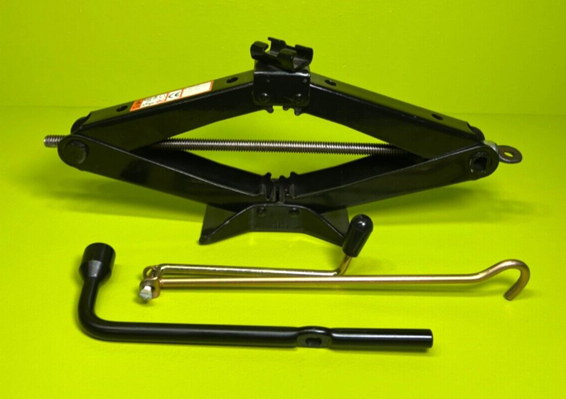 JACK ASSEMBLY WITH JACK HANDLE AND LUG WRENCH FITS:2021-2024