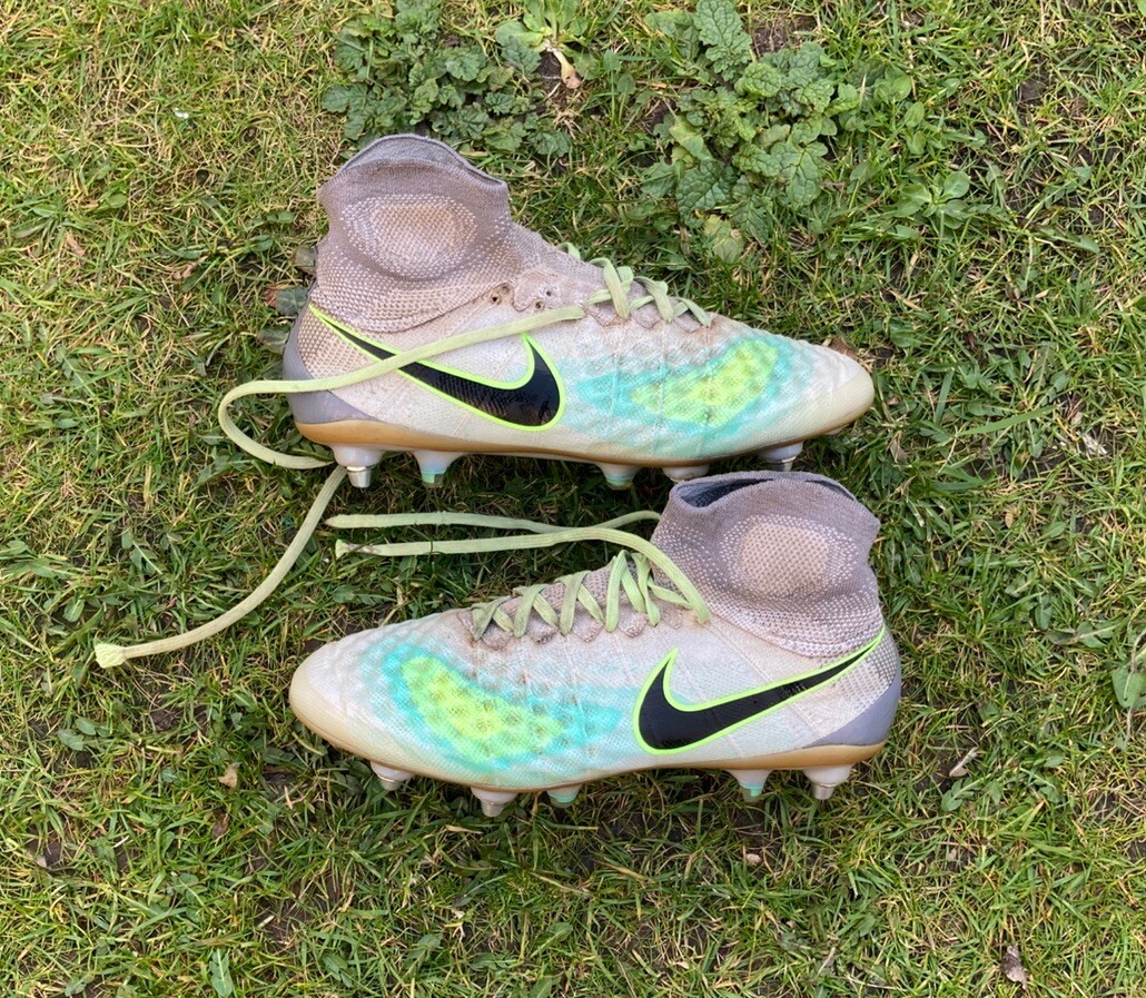Nike Magista Obra ACC FG Football Boots Uk Size