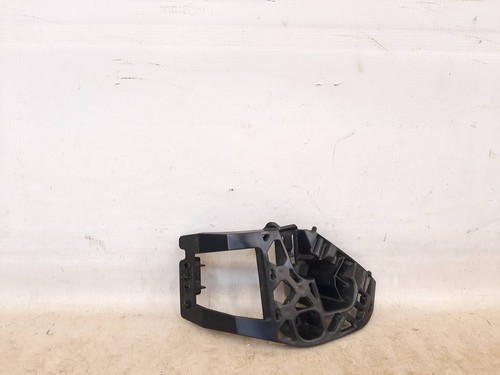 Obere rechte Stoßstangenführung BMW M8 F91 F92 F93