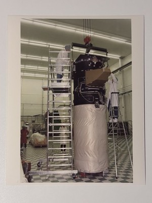 NASA STS-51 ORFEUS Telescope Payload Installation Press Photo