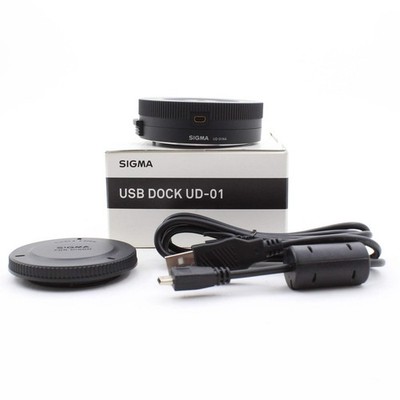 * USED * Sigma USB Dock UD-01 Nikon F-Mount Boxed