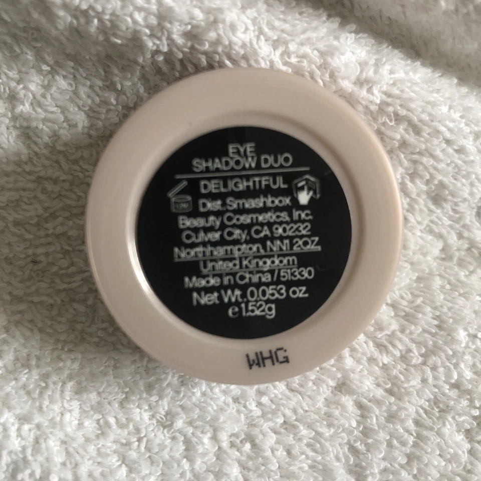 SMASHBOX… RARE HARD TO FIND EYESHADOW DUO… DELIGHTFUL… 1.25g… NWOB. - Image 4 of 4