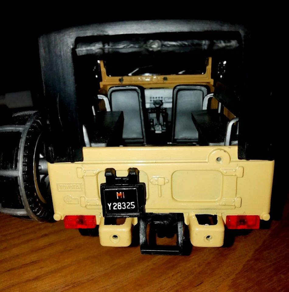 Toyota Land Cruiser S695 Polistil Made In Italy - 1/4/79 - Immagine 3 di 4