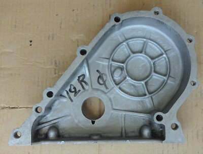 パーツ PARIMERO 11321-31021 TIMING COVER TOYOTA 12R 1,6cc 8V OHV PETROL RWD USED
