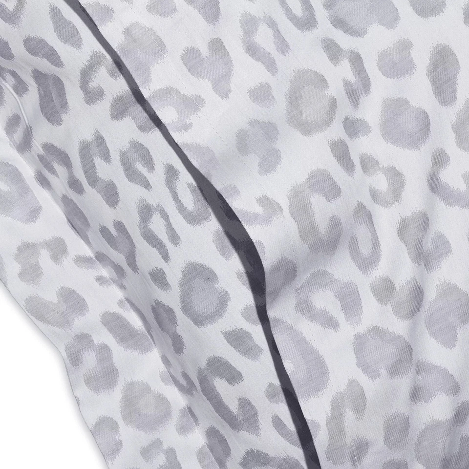 Funda nórdica Schlossberg Saba Argent Queen algodón satinado estampado animal $797 nueva con etiquetas Foto 4 de 4