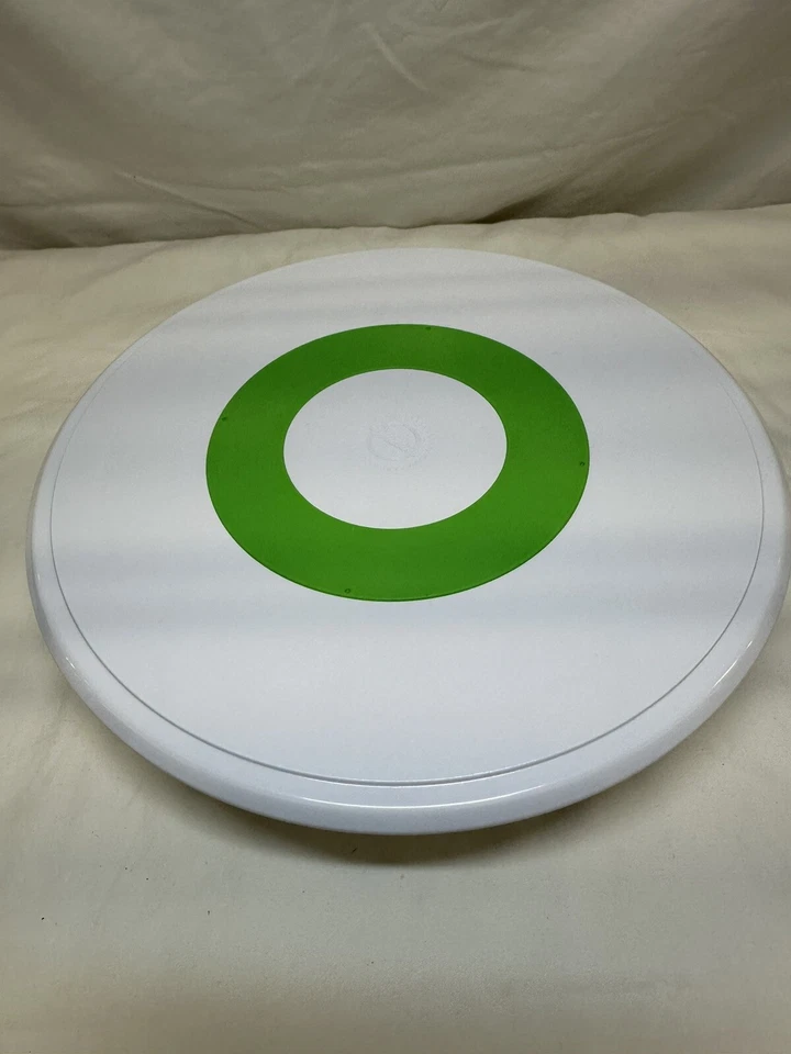 Wilton Trim-N-Turn Ultra Cake Turntable - Image 4 of 4