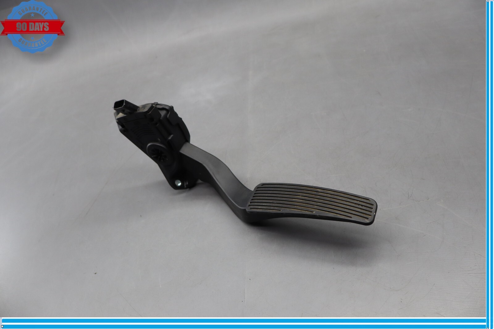 Maserati Ghibli 2014-2017 Accelerator pedal Black P/N 04861714AE