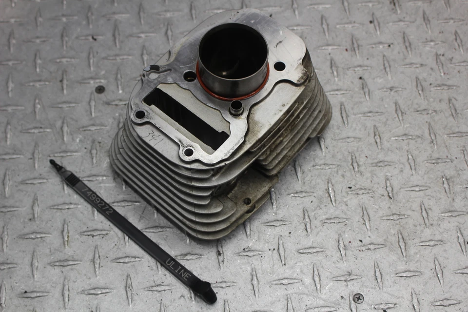 1995 YAMAHA VIRAGO 250 XV250 CABEÇA DE CILINDRO MESTRE DIANTEIRO - Imagem 2 de 4