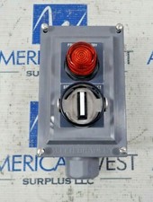 New Allen Bradley 800R-2HW4R-36322 Pushbutton Station  Assembly enclosure Type 4