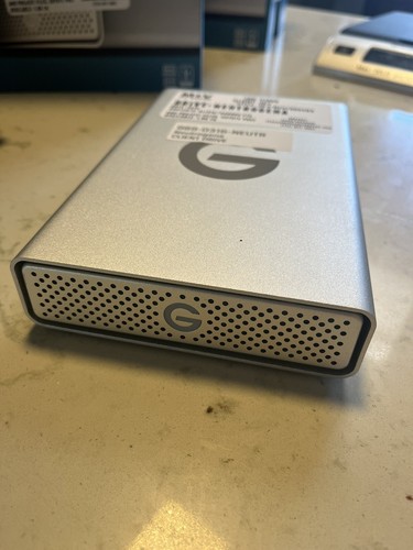 G-Technology G-Drive 3TB USB 3.0 0G03590 External Hard Drive. No Power Supply - Picture 2 of 4