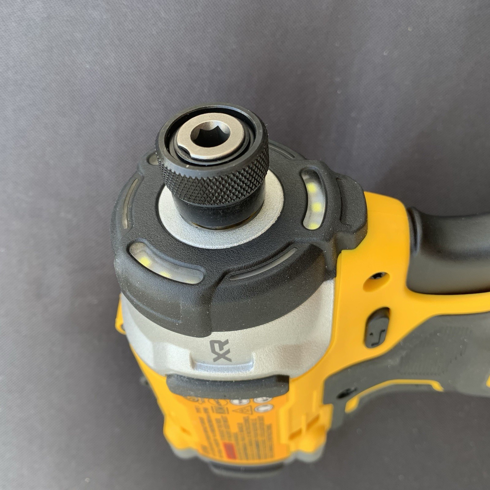 DEWALT DCF860 20V MAX XR 브러시리스 1/4인치 임팩트 드라이버 (본체만, 새 제품) 5
