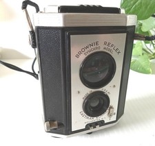 mid-century Brownie Reflex Synchro box camera, folding hood - w/ 127 film, strap