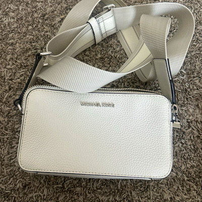 Michael Kors Women's White Pebbled Crossbody Bag Zip Closure, Silver Hardware