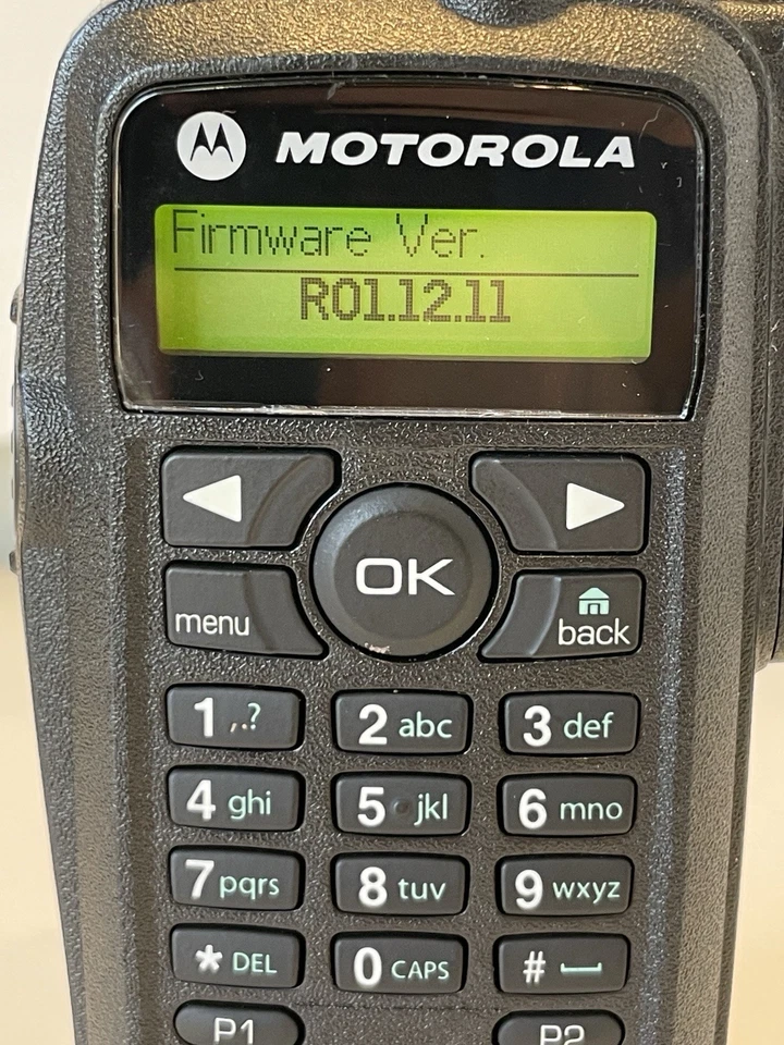 MOTOROLA XPR6550, UHF, 4W, 1000 CH, DIGITAL, New Battery,  New Antenna, Charger - Image 2 of 4
