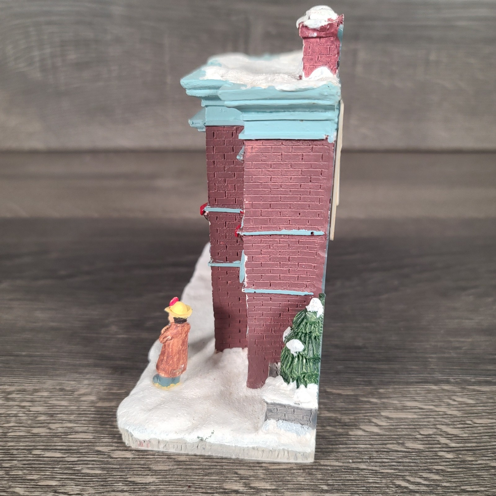 House of Lloyd Christmas Around the World Village Firehouse Light Up