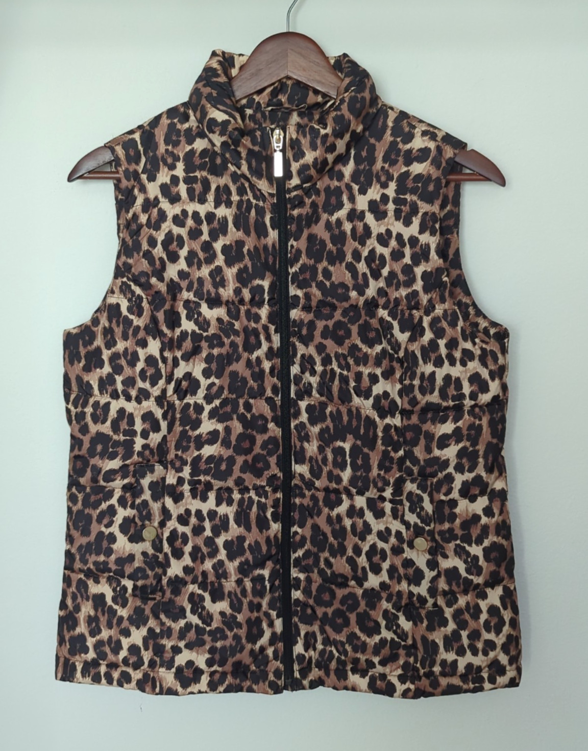 Charter Club Women`s Animal/Leopard Print Zippered Puffer/Quilted Vest Size Xs