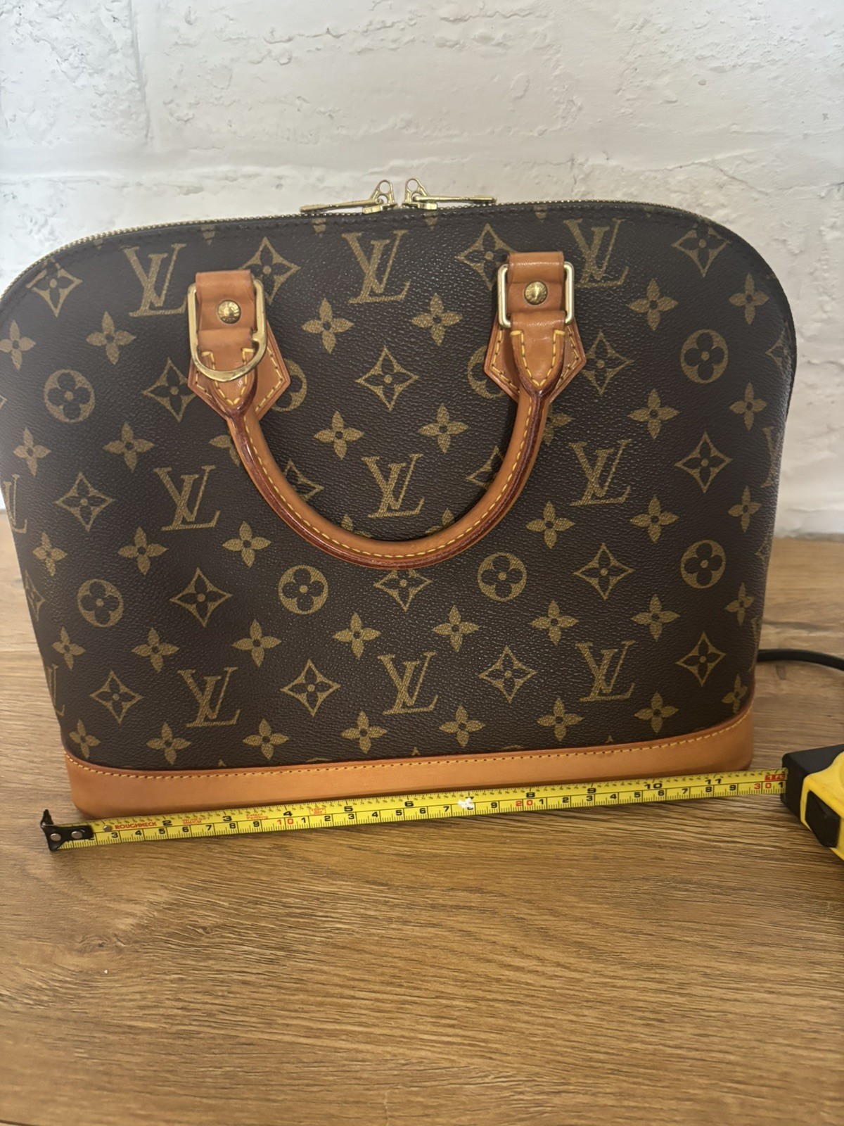 Louis Vuitton Monogram Alma Pm