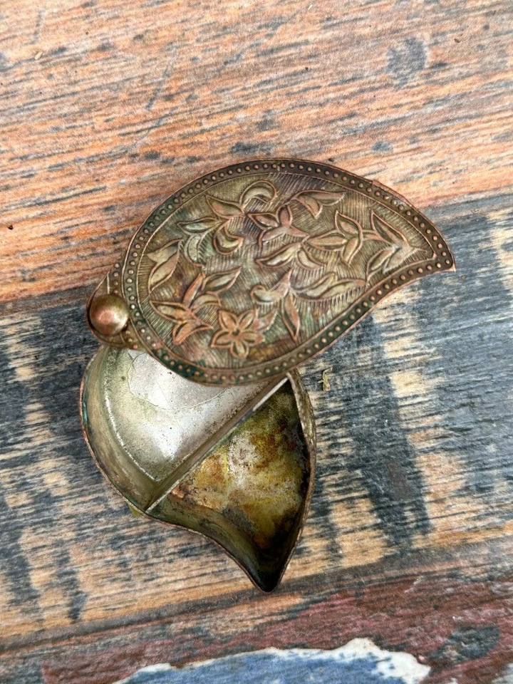 1800'Rara caixa de rapé antiga esculpida em cobre em forma de manga limão - Imagem 3 de 4